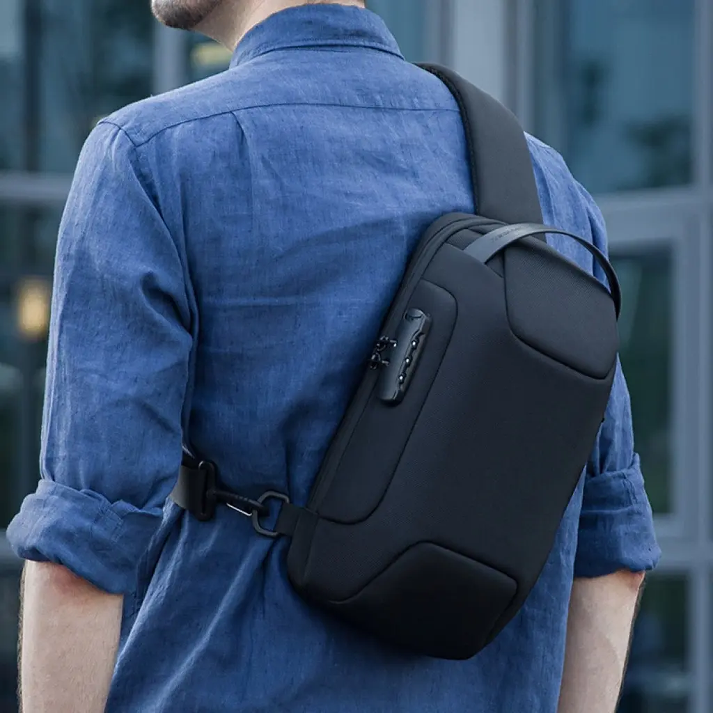 Рюкзак міський Mark Ryden 7116 8л на одне плече, для планшета до 9.7, USB, замок Black (18317) - фото 8