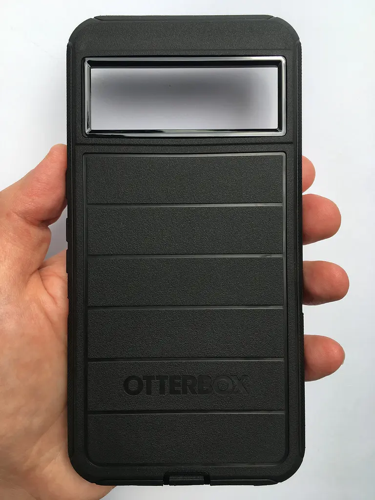 Чехол противоударный с клипсой OtterBox Defender Pro для Google Pixel 8 Pro (6.7") Black 77-94220 - фото 8