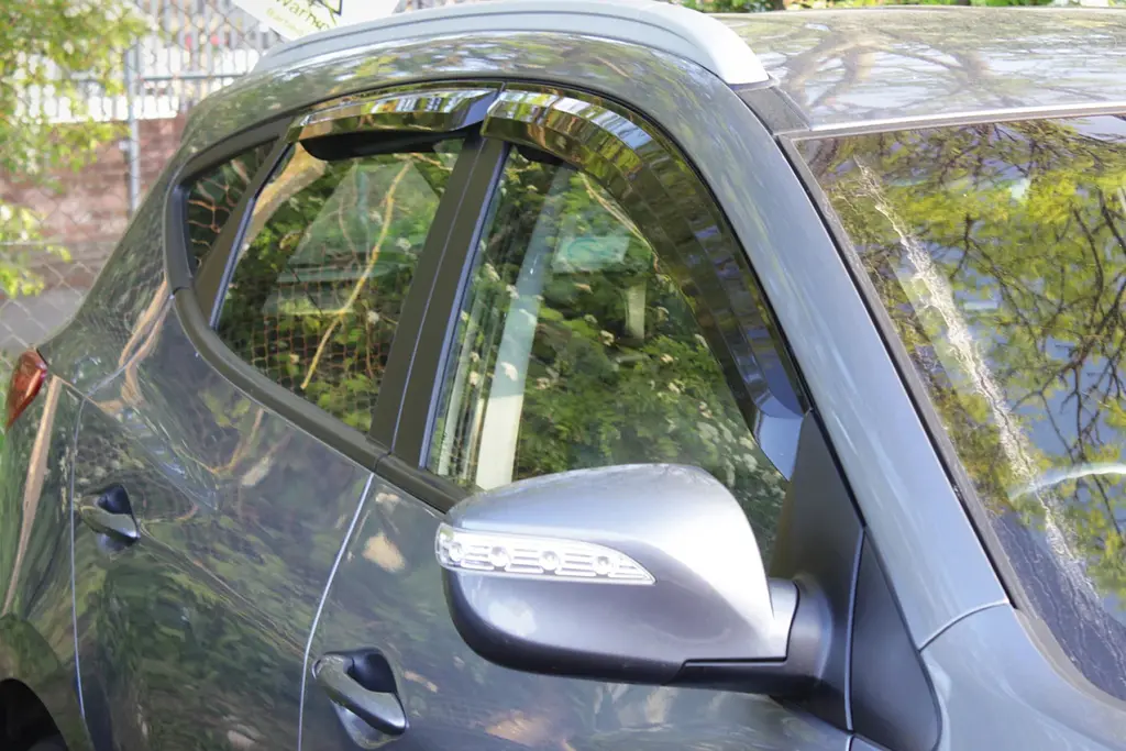 Дефлектори вікон ветровики для Hyundai IX35 2010-2015 4 шт (Auto Clover) - фото 4