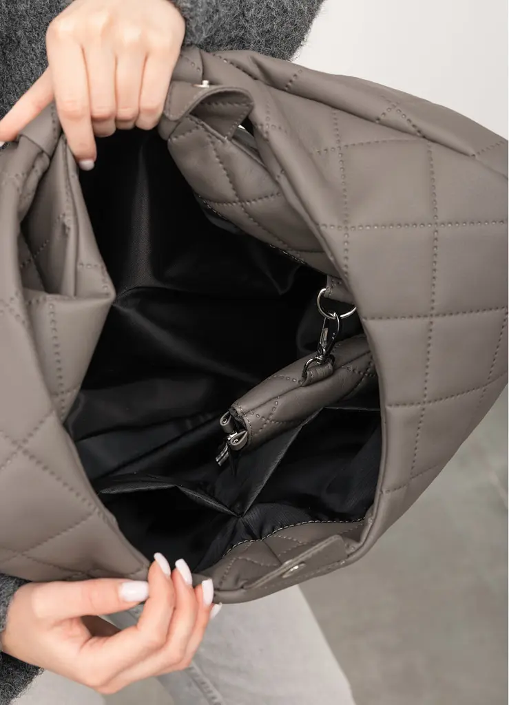 Жіноча сумка Sambag HOBO L сіра строчена 34 х 37 х 16 см (53300039) - фото 5