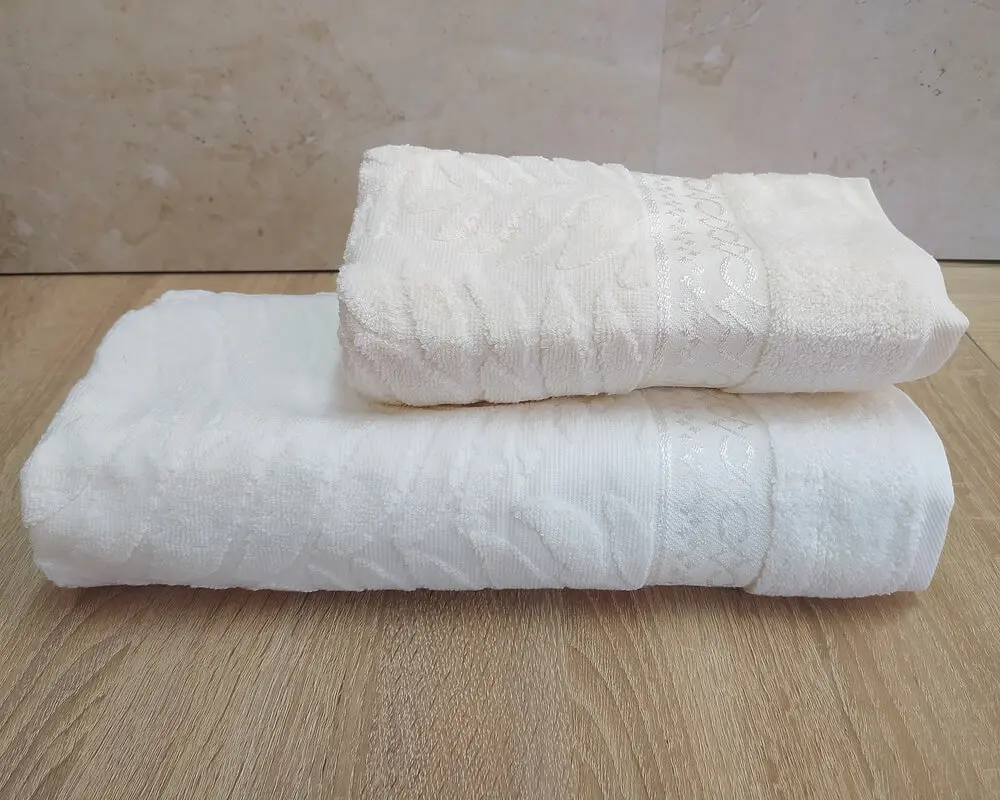 Набір турецьких махрових рушників 50х90+70х140 Gulcan Jacquard Cotton Lux Akasya Krem