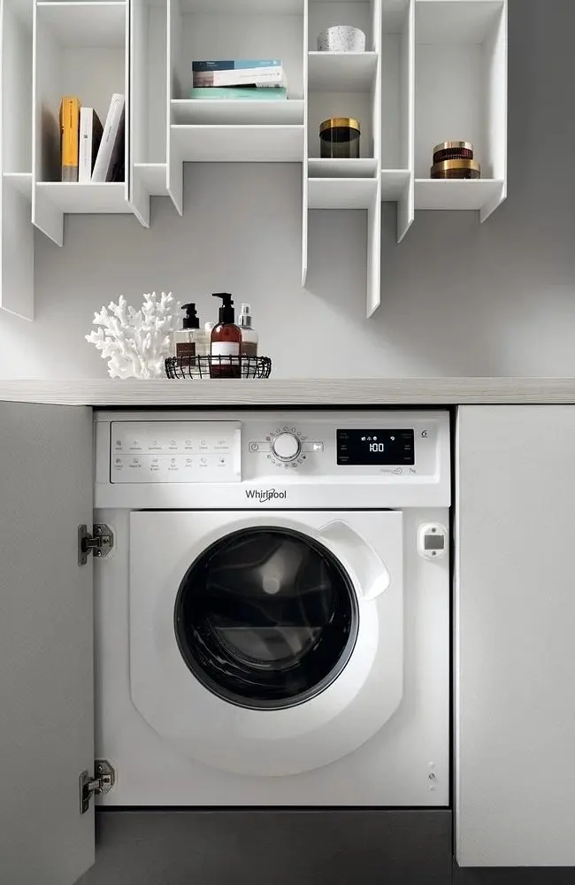 Пральна машина Whirlpool вбудована фронтальна, 7кг, 1400, A+++, 60см, дисплей, пара, інвертор, білий (BIWMWG71484E) - фото 5