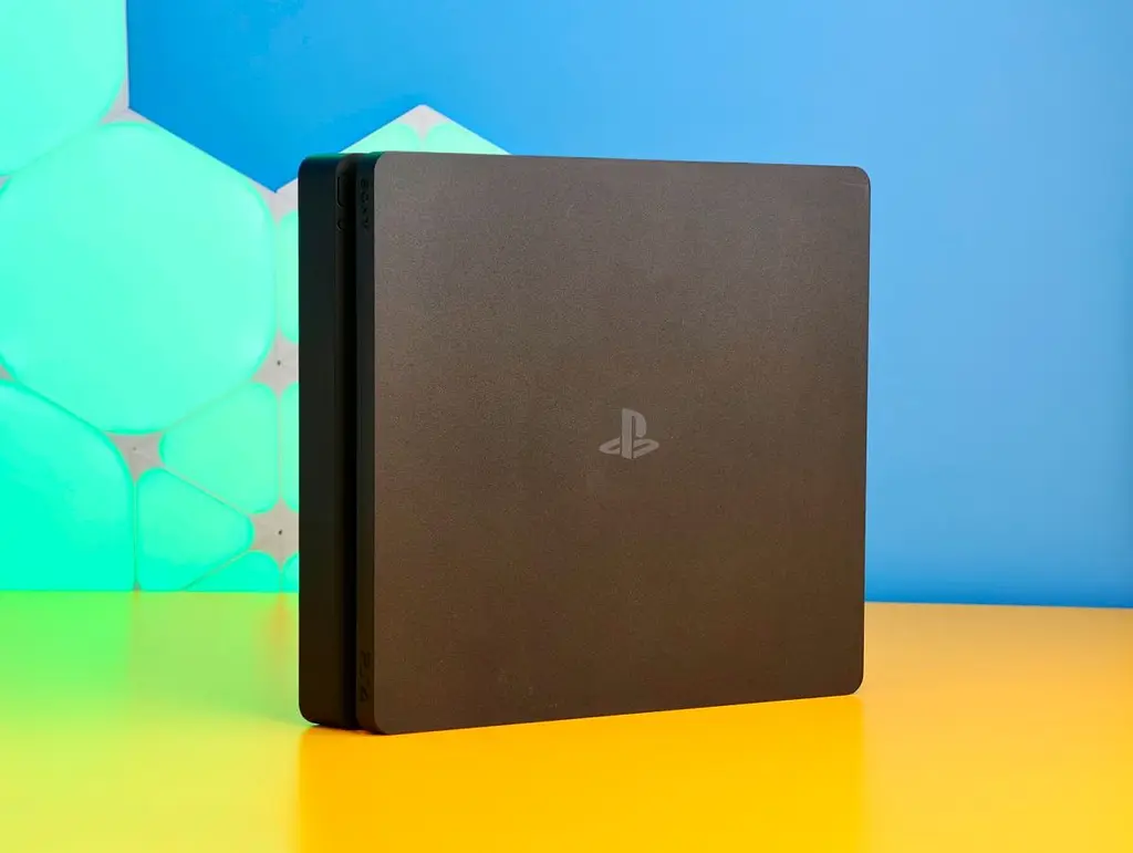 Ігрова консоль Sony PlayStation 4 Slim 1 ТБ чорна б/в [175643] - фото 2