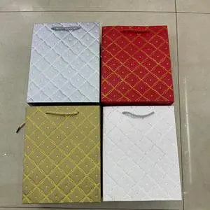 Пакет подарунковий паперовий S "Texture" 18*23*10см. R91463-S в асортименті
