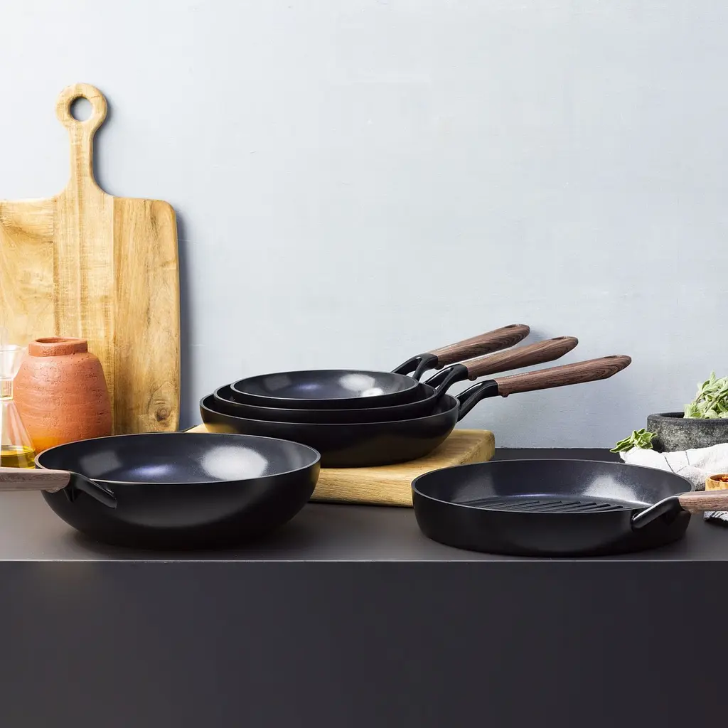 Сковорода-вок GreenPan Eco Smartshape Darkwood 28 см 3.6 л (CC006443-001) - фото 13