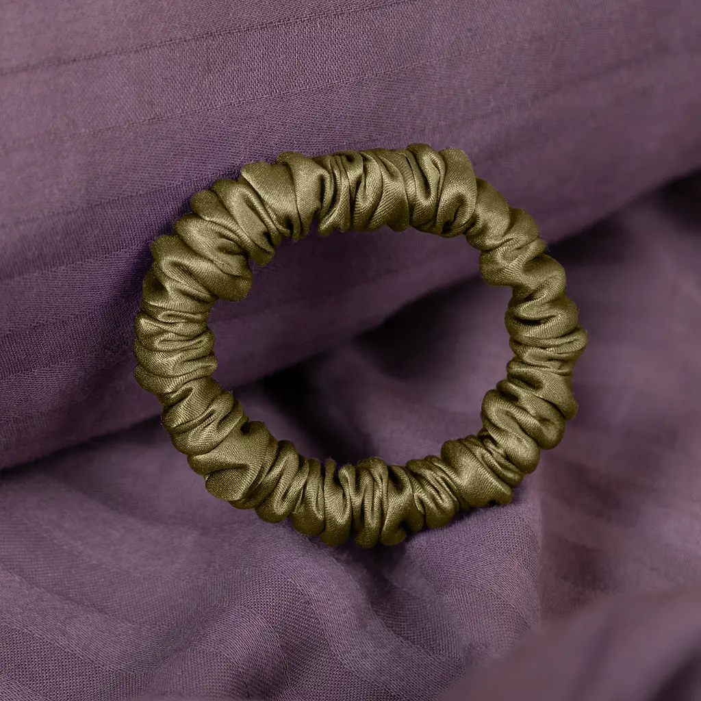 Набор из 2 шелковых резинок для волос Чумацький Шлях S+L - два режима фиксации хаки (1244-02) - фото 4