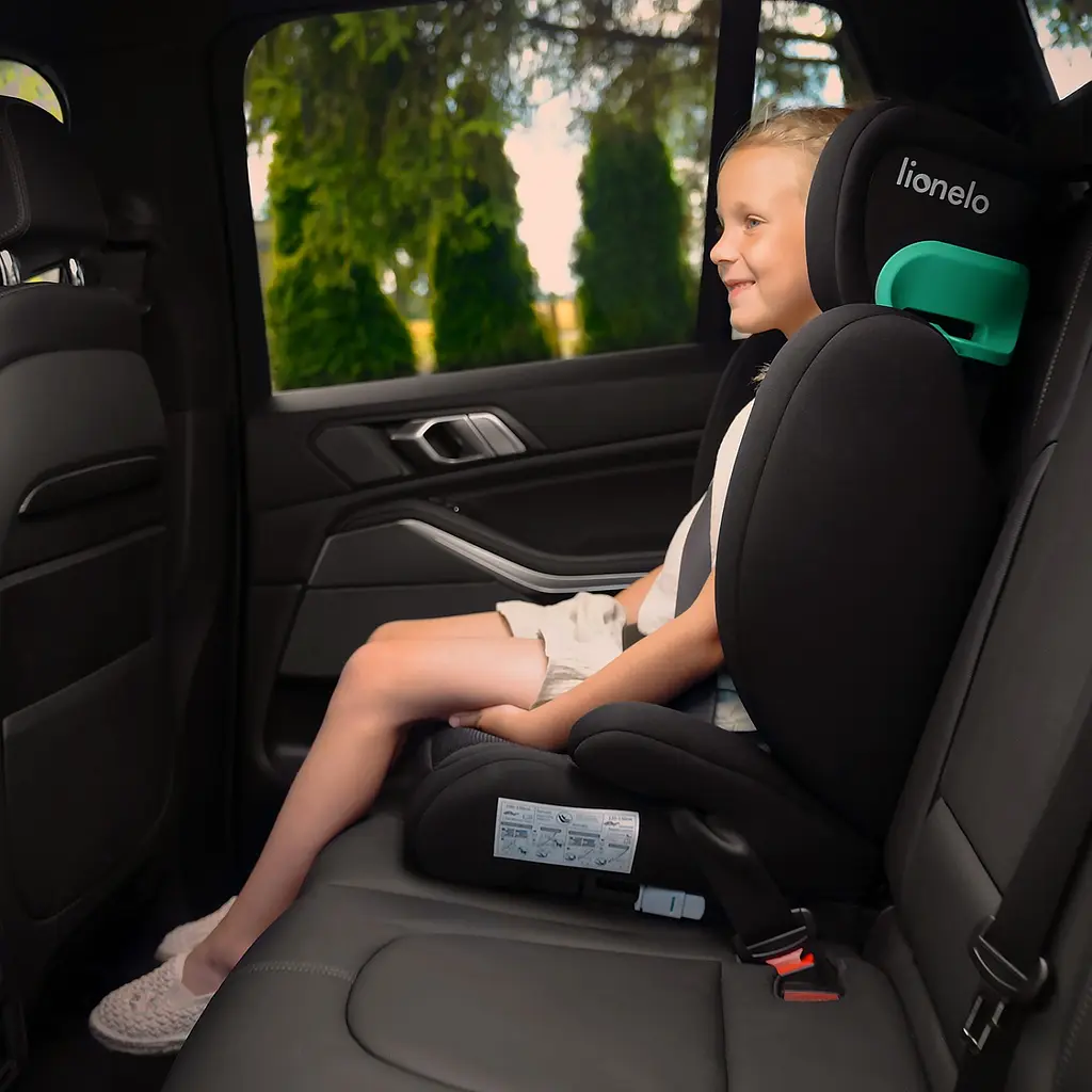 Автокресло Lionelo Hugo I-Size Sporty Black Red isofix 100-150 см (LO-HUGO I-SIZE SPORTY BLACK) - фото 4