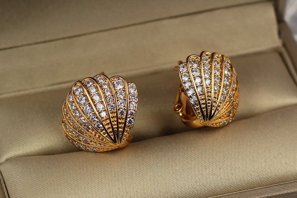 Сережки Xuping Jewelry Аріель 1.7 см золотисті - фото 2