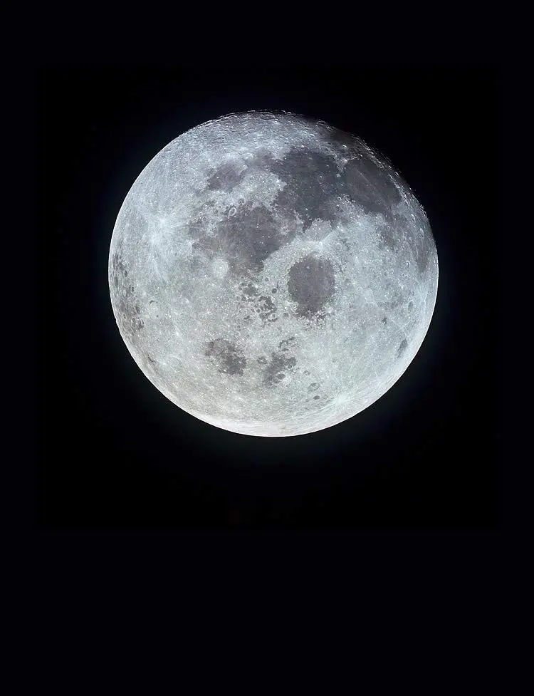 The Moon. A Celebration of Our Celestial Neighbour - - фото 2