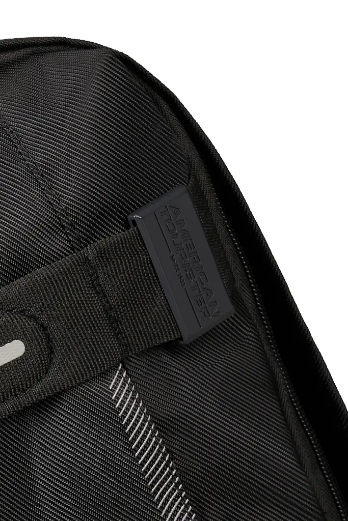 Рюкзак American Tourister URBAN TRACK ASPHALT BLACK 40x25x20 MD1*09005 - фото 8