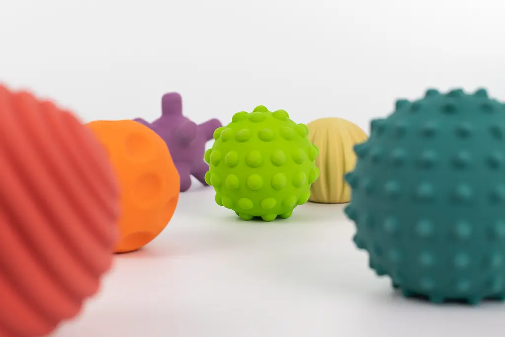 Набір сенсорних м'ячиків Miniland Sensory Balls, різнобарвний - фото 3