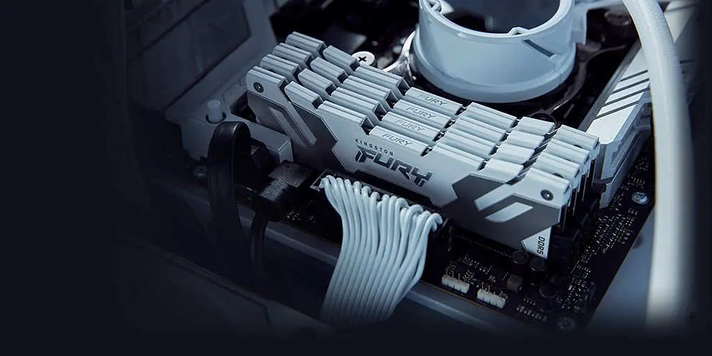 Оперативна пам'ять Kingston FURY 48 GB (2x24GB) CUDIMM DDR5 8400 MHz Renegade Silver/Black (KF584CU40RSK2-48) - фото 5