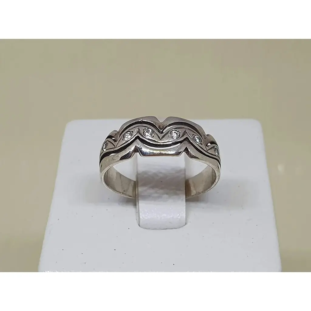 Срібне кільце Агні з фіанітами. Артикул 1006 АЛМ.НИТЬ 17,5 - фото 2