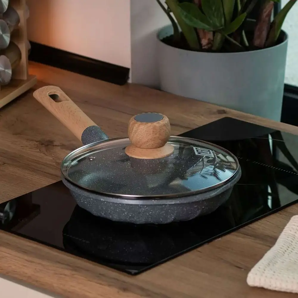 Сковорода з антипригарним мармуровим покриттям та кришкою 22 см, сірий MGC HP-4-422G - фото 2