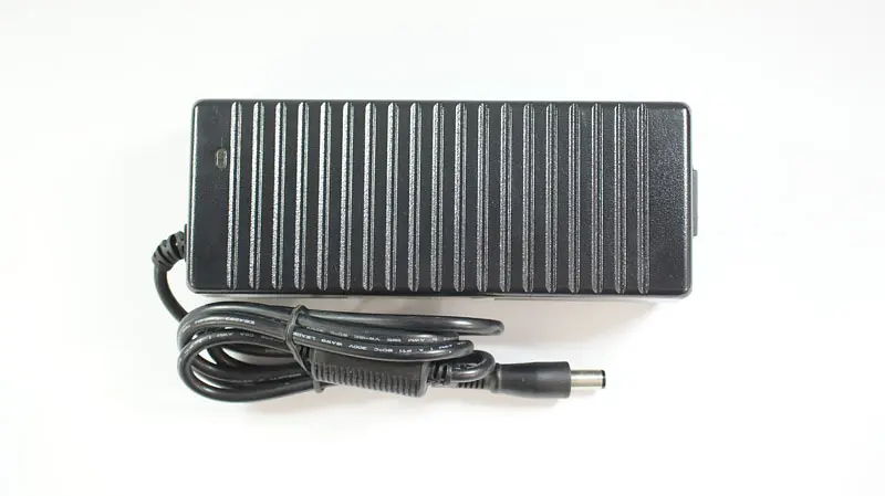 Блок живлення для ноутбука Dell 19.5V, 6.7A, 130W, 7.4x5.0-PIN, 3 hole, black (без кабеля!) - фото 5