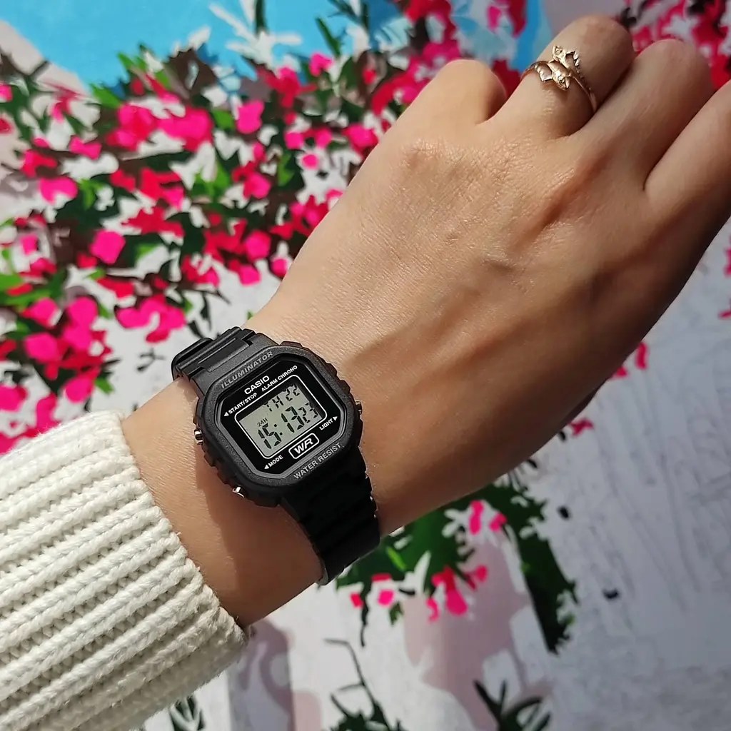 Годинник Casio LA-20WH-1AEF - фото 6