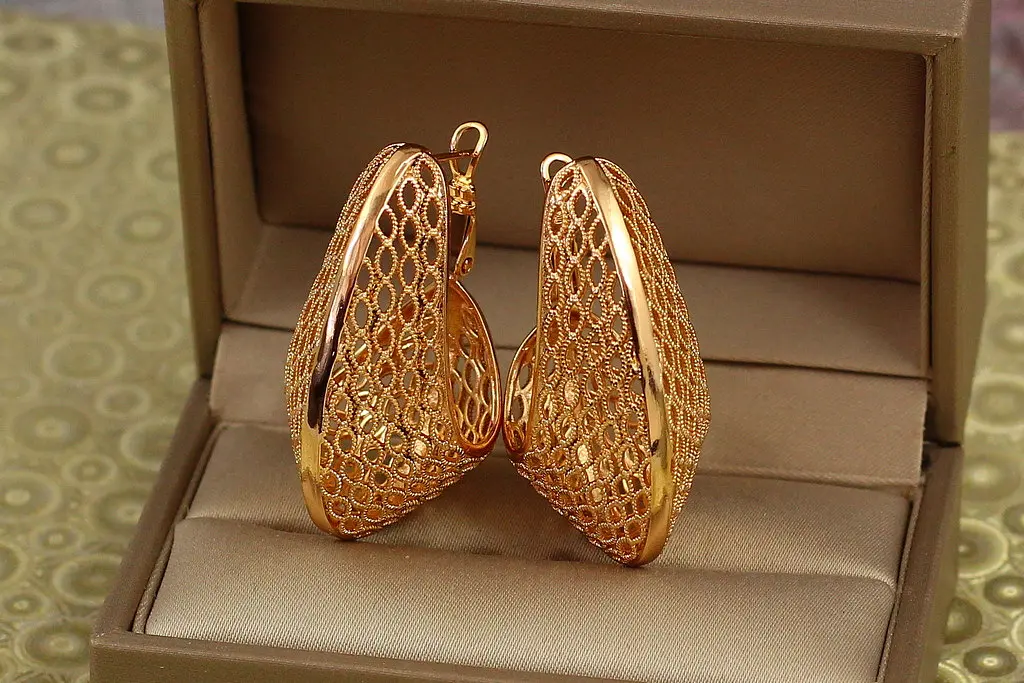 Сережки Xuping Jewelry крупна сіточка 4 см золотисті - фото 2