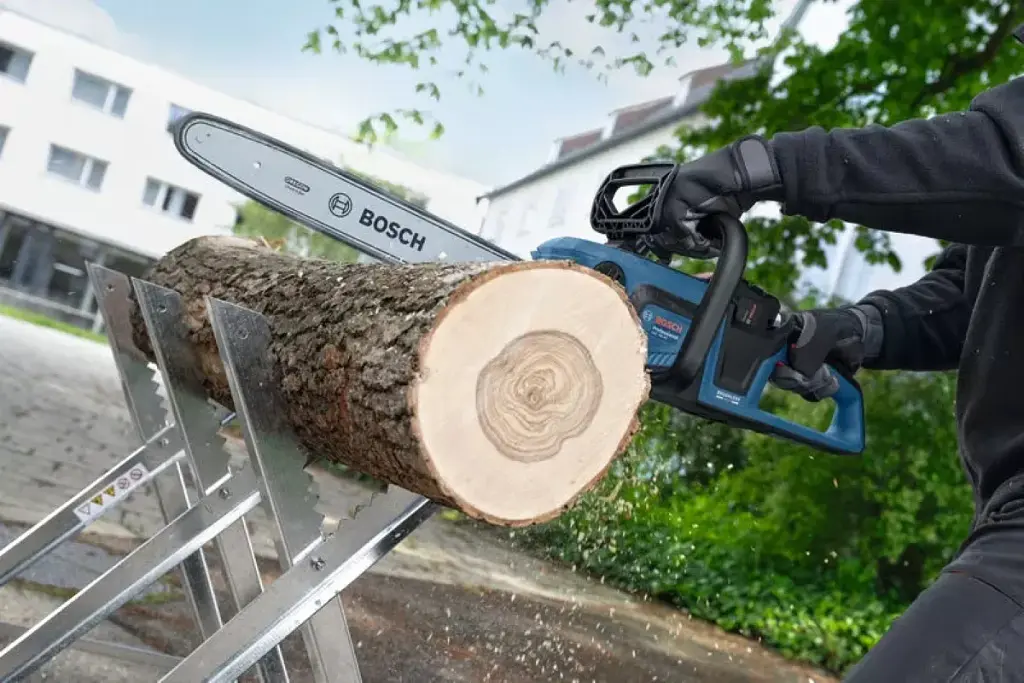 Пилка Bosch ланцюгова Professional GKE 18V-40 (0.600.8D3.000) без АКБ та ЗП - фото 4