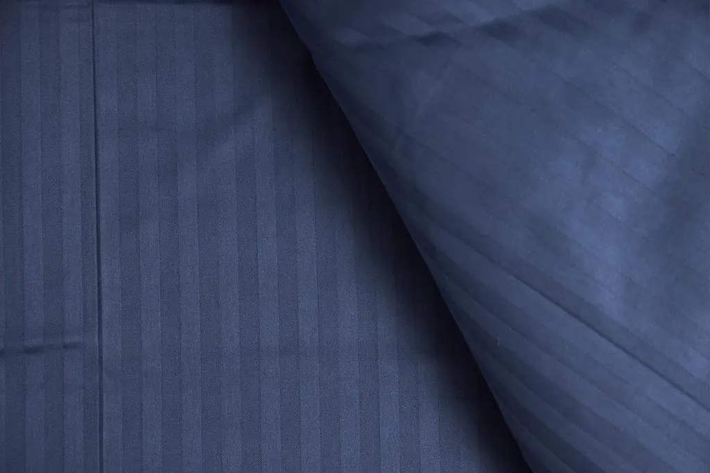 Комплект постільної білизни Moon&Star King Size 220x240 наволочки 2х50х70 Delfi Blue Satin Stripe - фото 6
