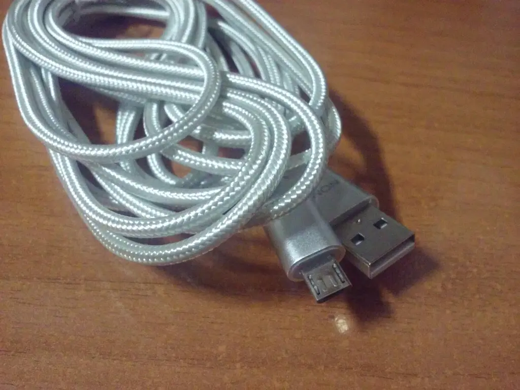 Кабель microUSB с длинным разъемом Nomi 2 м - фото 3