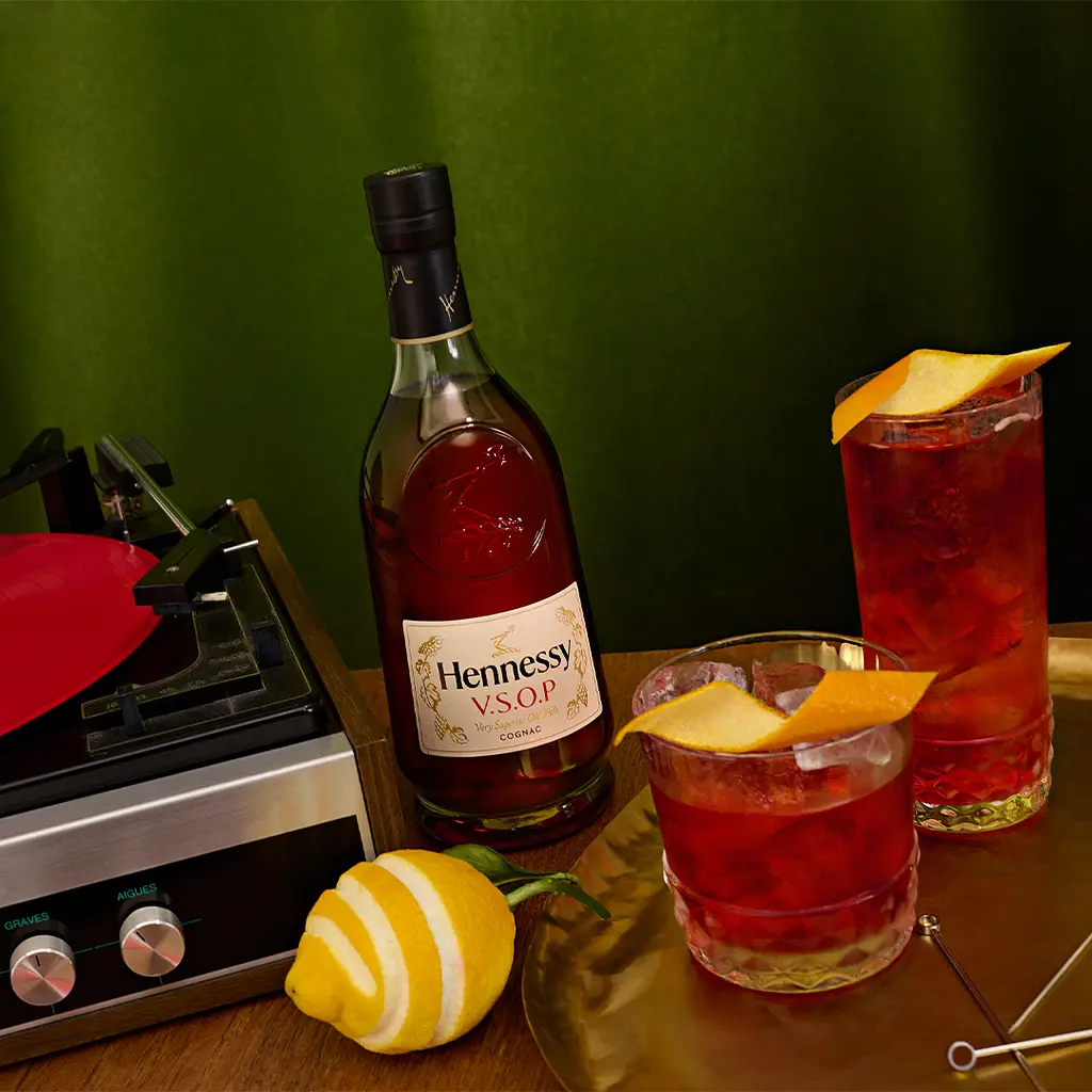 Коньяк Hennessy VSOP 6 лет выдержки 40% 0.5 л   - фото 2