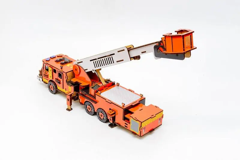Конструктор Puz-00921 "Пожежна машина" (розмір моделі 50x13x10см) PuzzleOk - фото 2