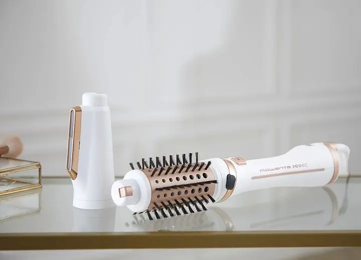 Фен-щетка Rowenta BRUSH ACTIV' ULTIMATE CARE CF9720F0 - фото 6