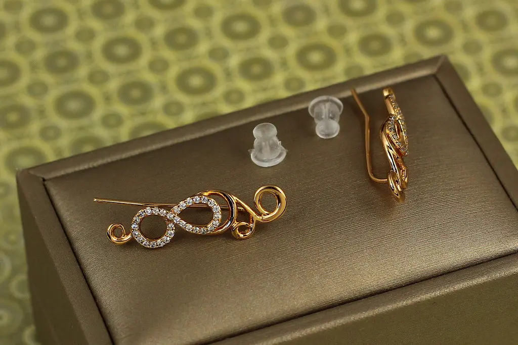 Сережки кафи Xuping Jewelry розпис 2.8 см золотисті - фото 2