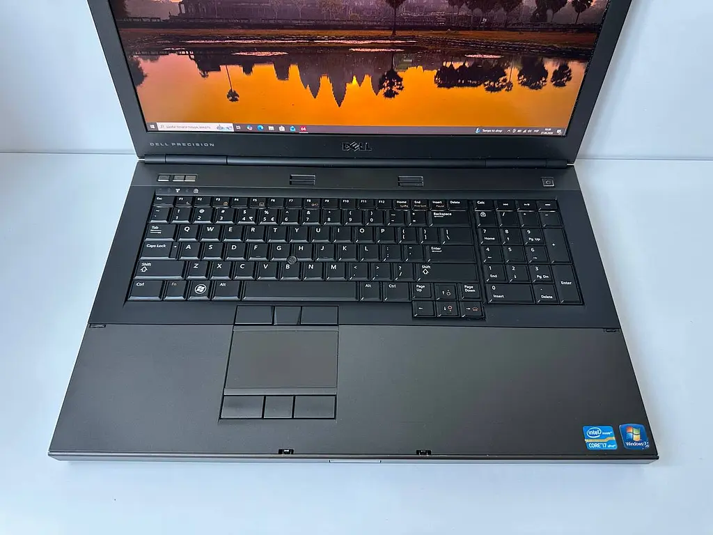 Ноутбук Dell Precision M6600 17.3" (i7-2720QM / 16GB / SSD 240GB / 1920x1080) б/в - фото 3