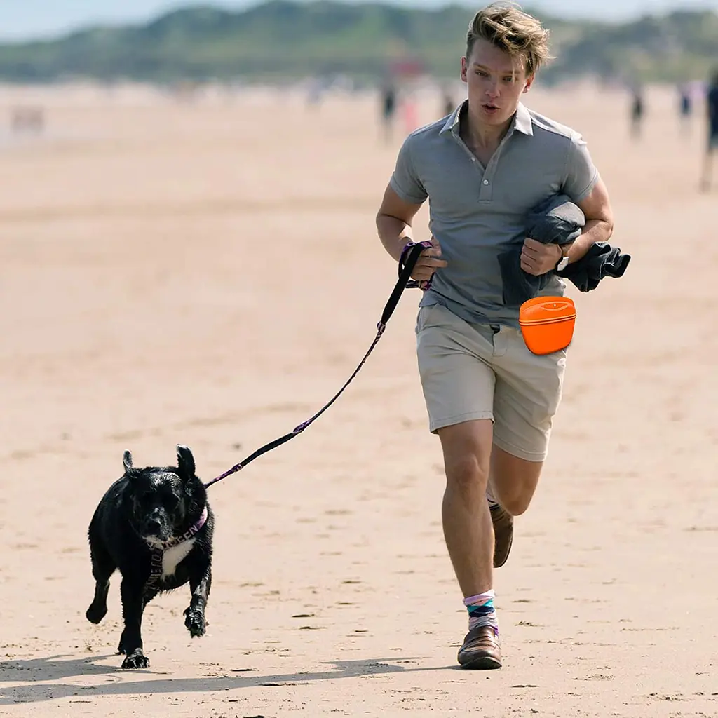 Силіконова сумка для ласощів ANTUREBAY Update Silicone Dog Treat Pouch - фото 6