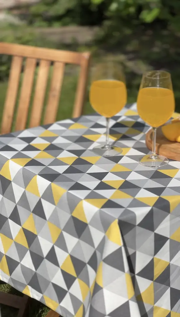 Водоотталкивающая Скатерть Треугольный принт 220х140 см (+ 4 салфетки 30х40) - фото 5