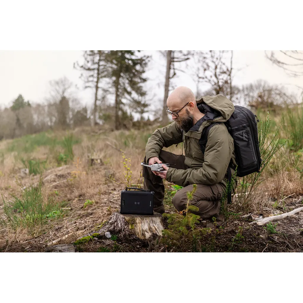 Батарея універсальна Sandberg 96000mAh, Survivor, DC/84W, PD/60W, Cigar Lighter 180W, Wireless, LiFePo4 (420-78) - фото 11