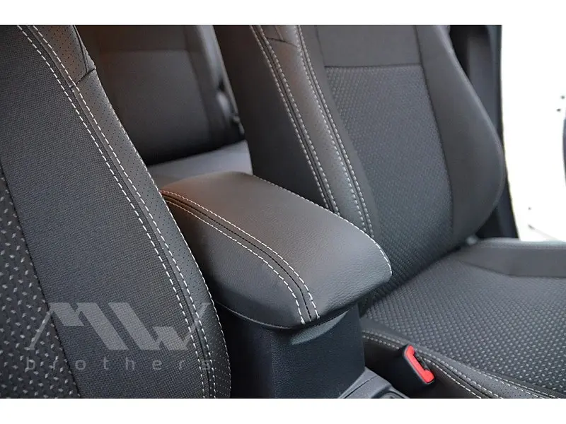 Авточохли модельні MW Brothers для Toyota Auris c 2013 - фото 6