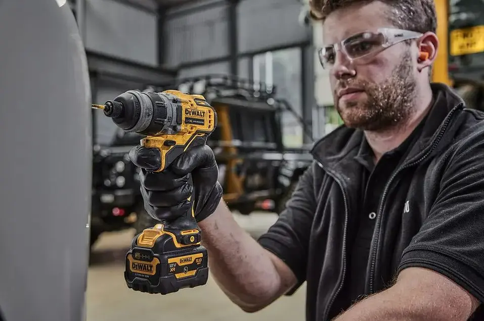 Дриль-шуруповерт акумуляторний DeWalt без АКБ та ЗУ DCD703NT - фото 5
