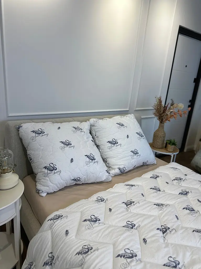 Подушка з лебединого пуху Leri Max 21496 70х70 см біла - фото 7