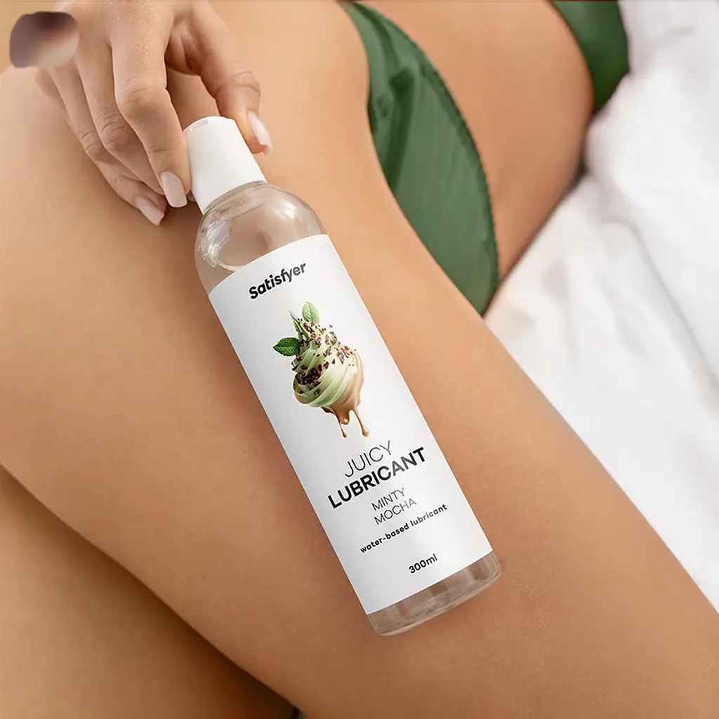 Лубрикант на водній основі Satisfyer Juicy Lubricant Minty Mocha water based 300 мл - фото 7