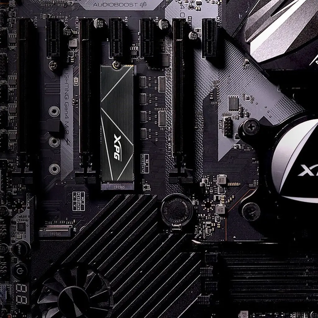SSD накопичувач ADATA XPG Gammix S70 Blade 1TB [AGAMMIXS70B-1T-CS] [135401] - фото 7