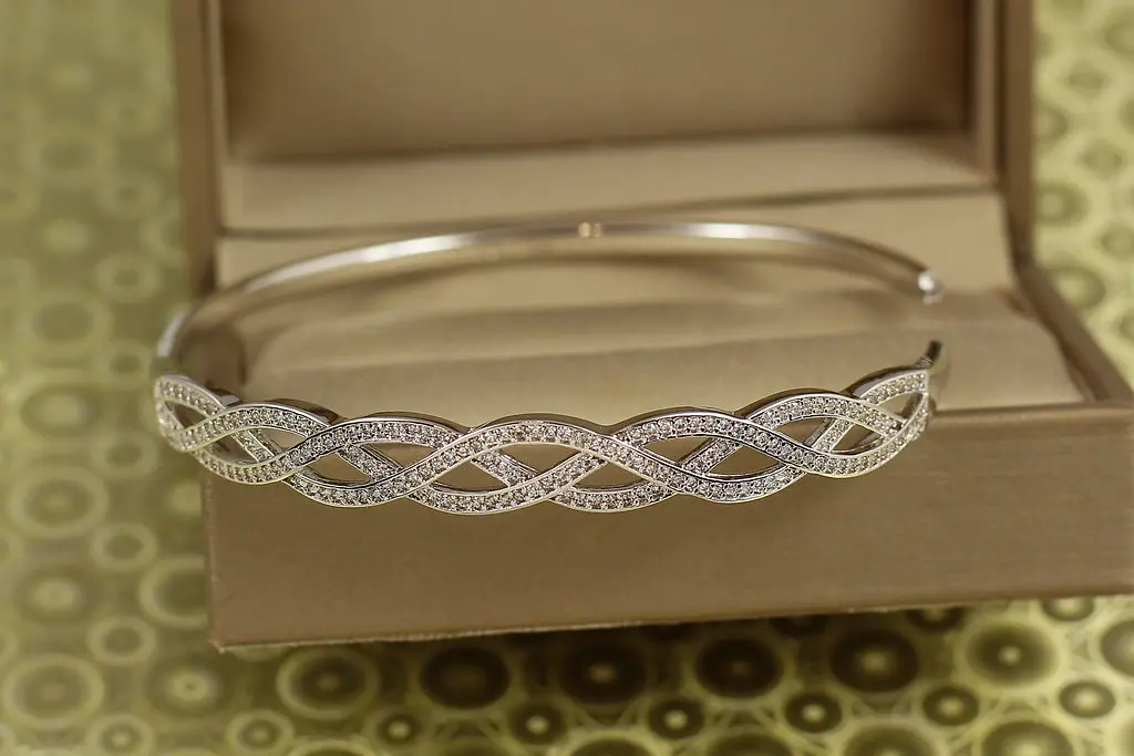Браслет бенгл Xuping Jewelry Хвилі кохання від 17 см до 19 см сріблястий - фото 2