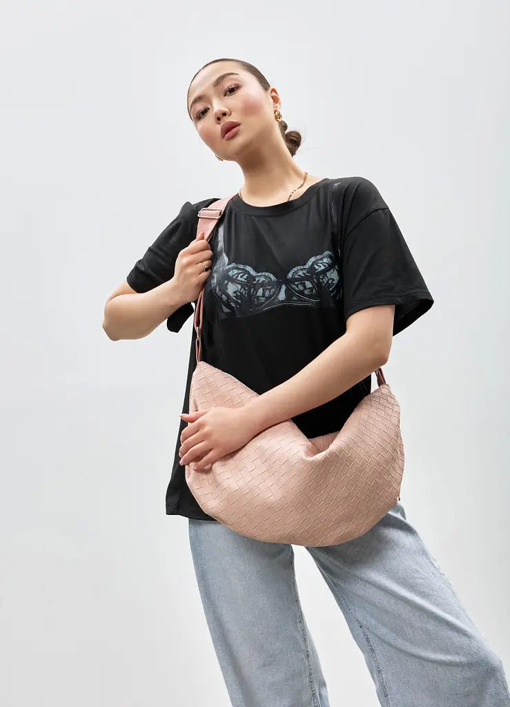 Жіноча сумка Sambag Bag-glove пудрова 50 х 28 х 5 см (53400066) - фото 2