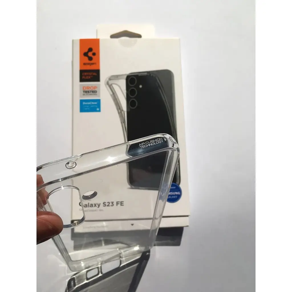 Оригинальный силиконовый чехол Spigen Liquid Crystal Flex Original для Samsung Galaxy S23 FE (6.4") ACS07040 - фото 8