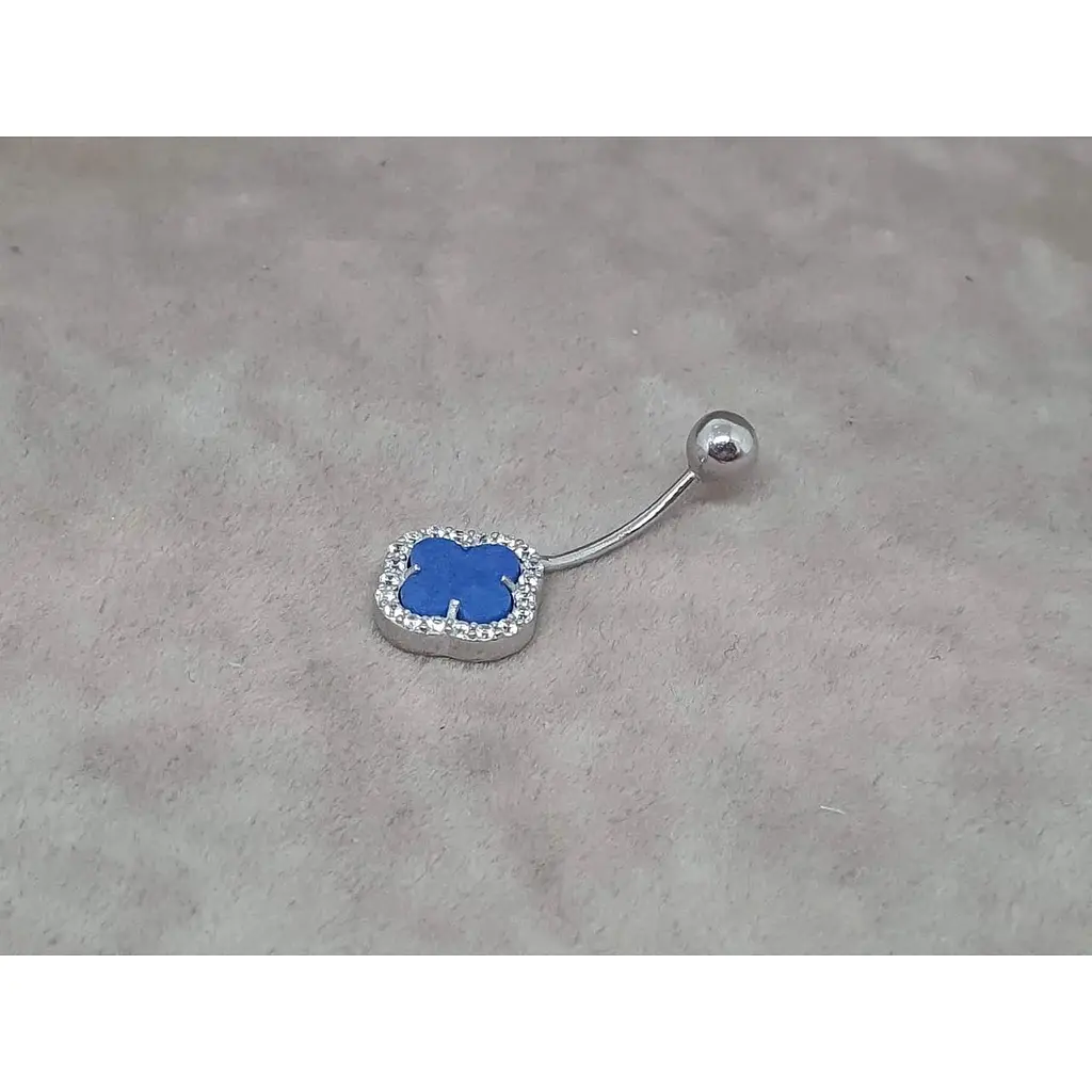 Серебряная серьга для пирсинга пупка Ирий Клевер с лазуритом. 6025.3 - фото 2