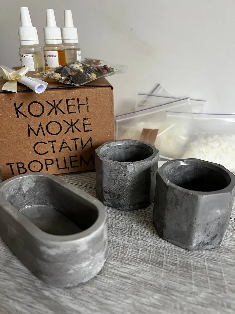Подарунковий набір для створеня 3х свічок сірий
