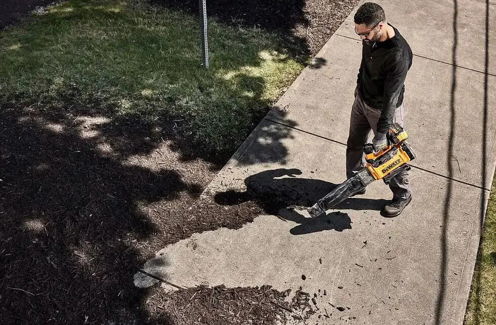 Повітродувка акумуляторна DeWalt безщіткова без АКБ та ЗП (DCMBL777N) - фото 8