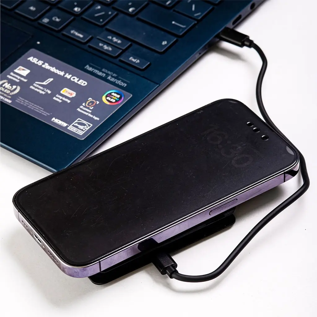 Бездротовий зарядний пристрій TheGeneral Flow 15W з набором перехідників USB/USB C чорний (40070119-01) - фото 5