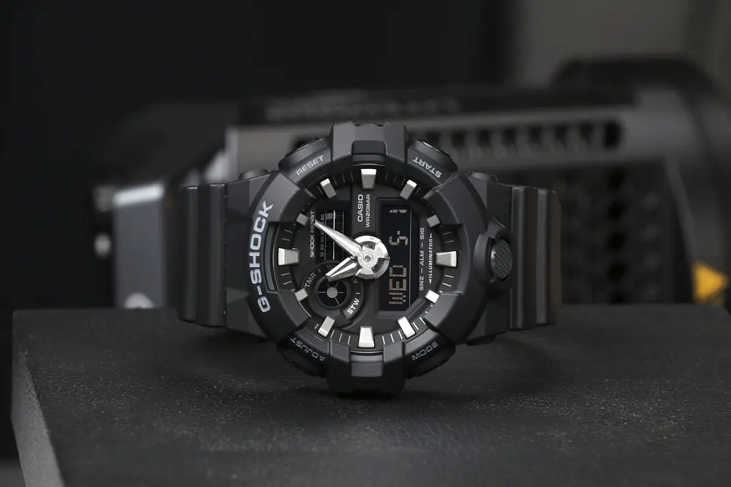Наручний годинник Casio G-Shock GA-700-1BER - фото 6