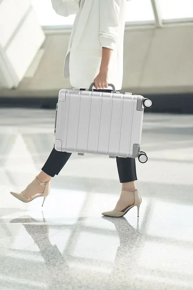 Валіза XiaomiMetal Carry-on Luggage 20 Silver - фото 7