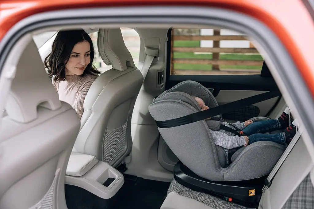 Автокрісло FreeON Sierra, i-Size 40-150 см, black-grey [CD] - фото 6