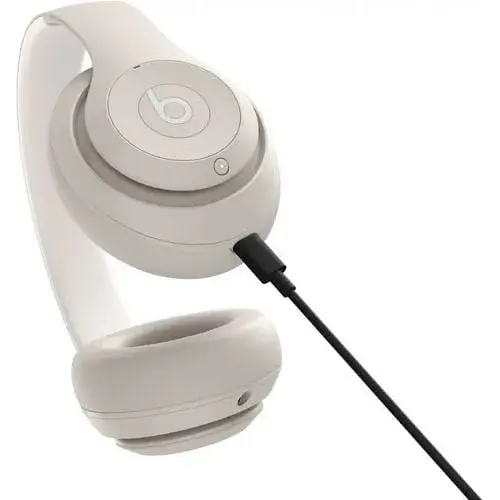 Беспроводные наушники Beats by Dr Dre Studio Pro Sandstone (MQTR3) - фото 3