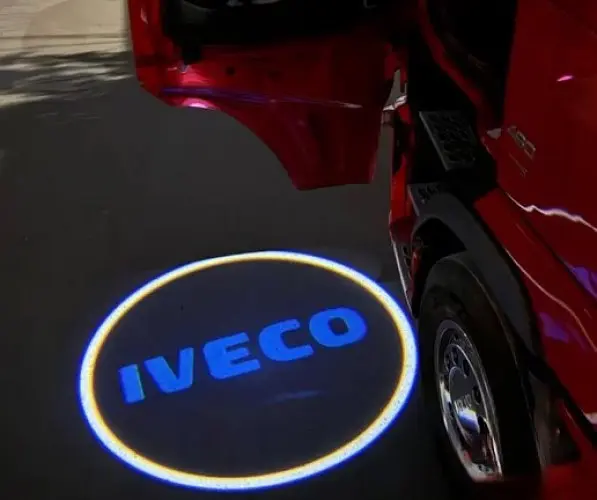 Картридж-вставка логотипу IVECO на двері 1 шт. - фото 2