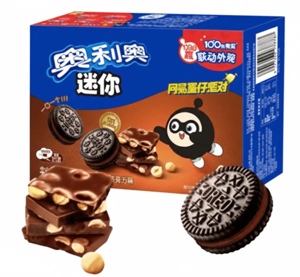 Печиво Oreo Mini Hazelnut Chocolate Sandwich Biscuit Eggy Party 120г - фото 2